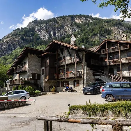 The Mountain View - * Courmayeur