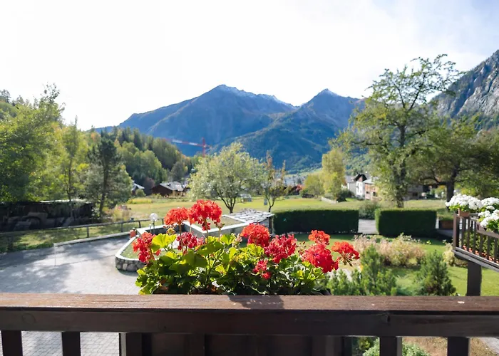 The Mountain View - Courmayeur